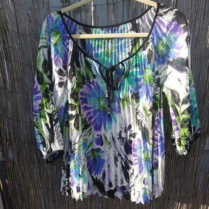 Sheer Floral Blouse Women's - No Size or Brand - See Measurements